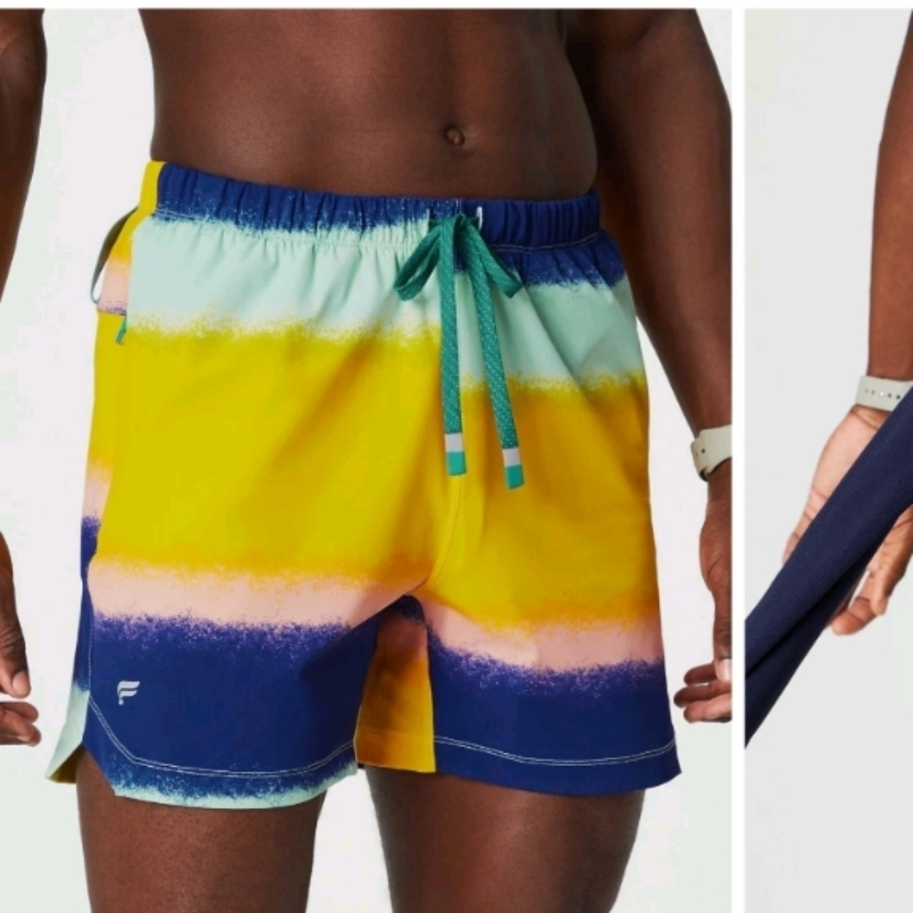 FABLETICS The One Short 5" in Multi Spraydient sz M